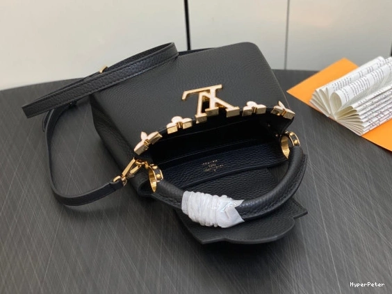 LOUIS CAPUCINES VUITTON BB 0713